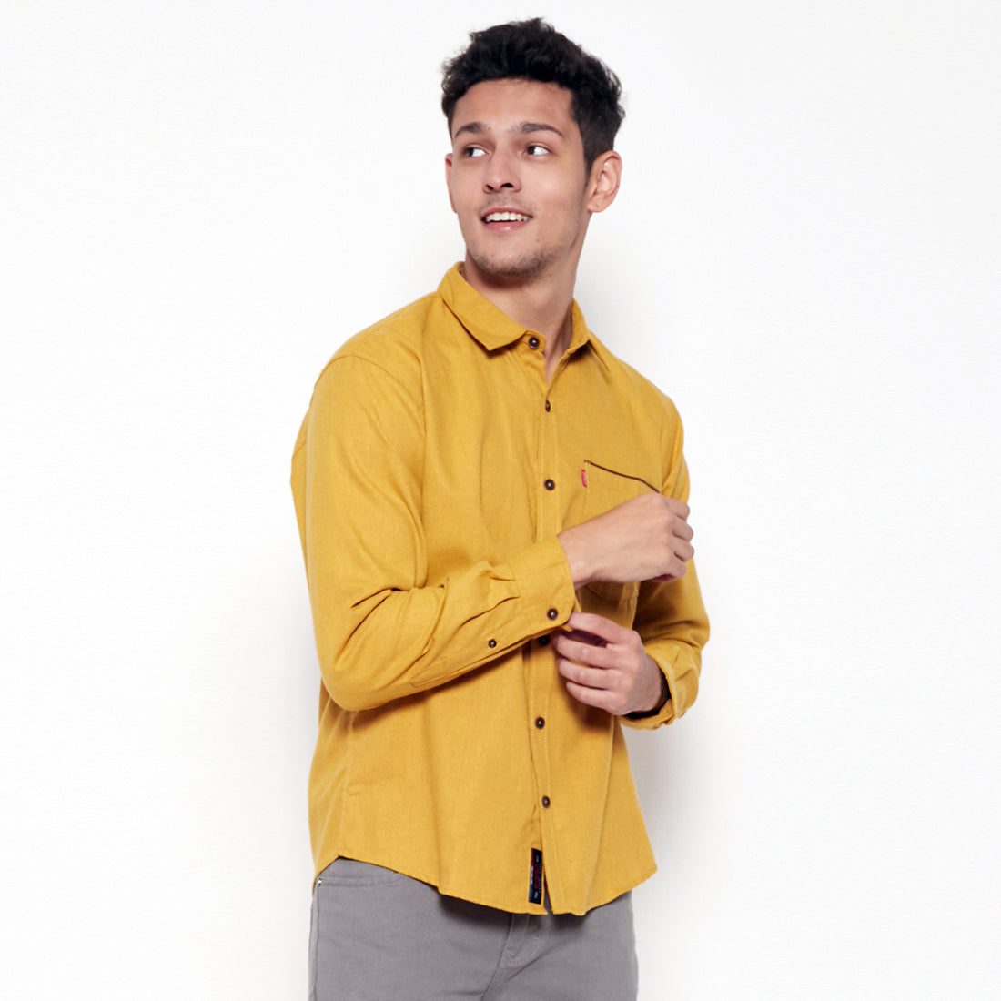 Carvil Kemeja Pria ARVIE-MTR MUSTARD