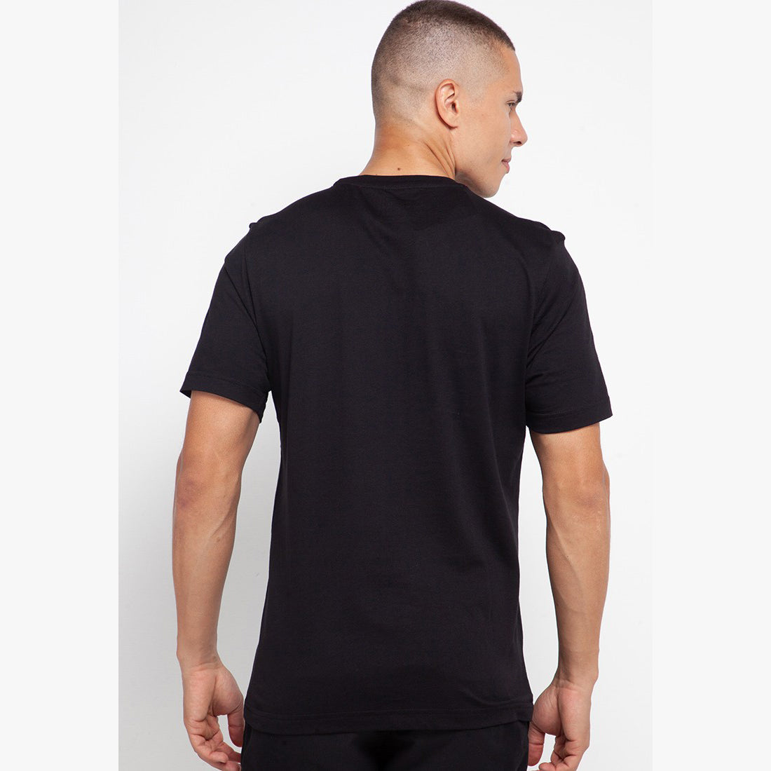 Carvil Tshirt Pria WEB-BLK BLACK